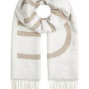 Calvin Klein cream logo soft winter scarf  NWOT